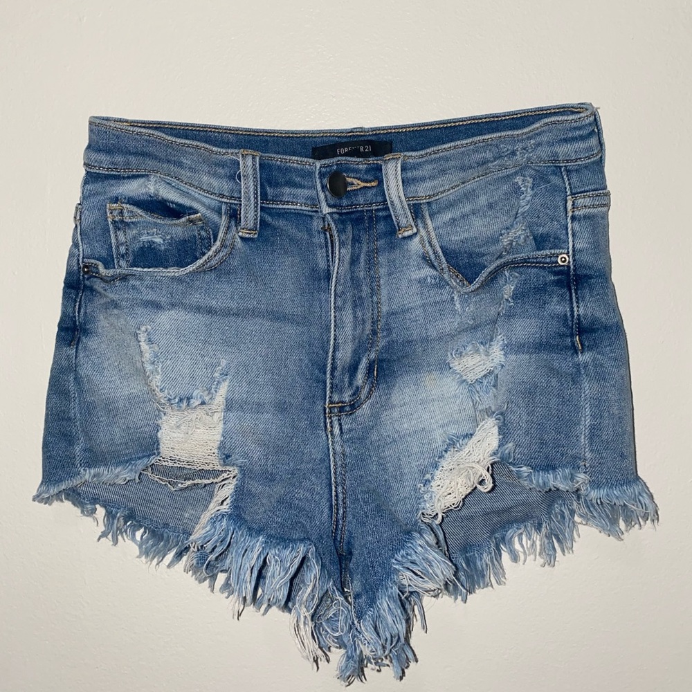 Forever 21 Short Shorts - Picture 2 of 2